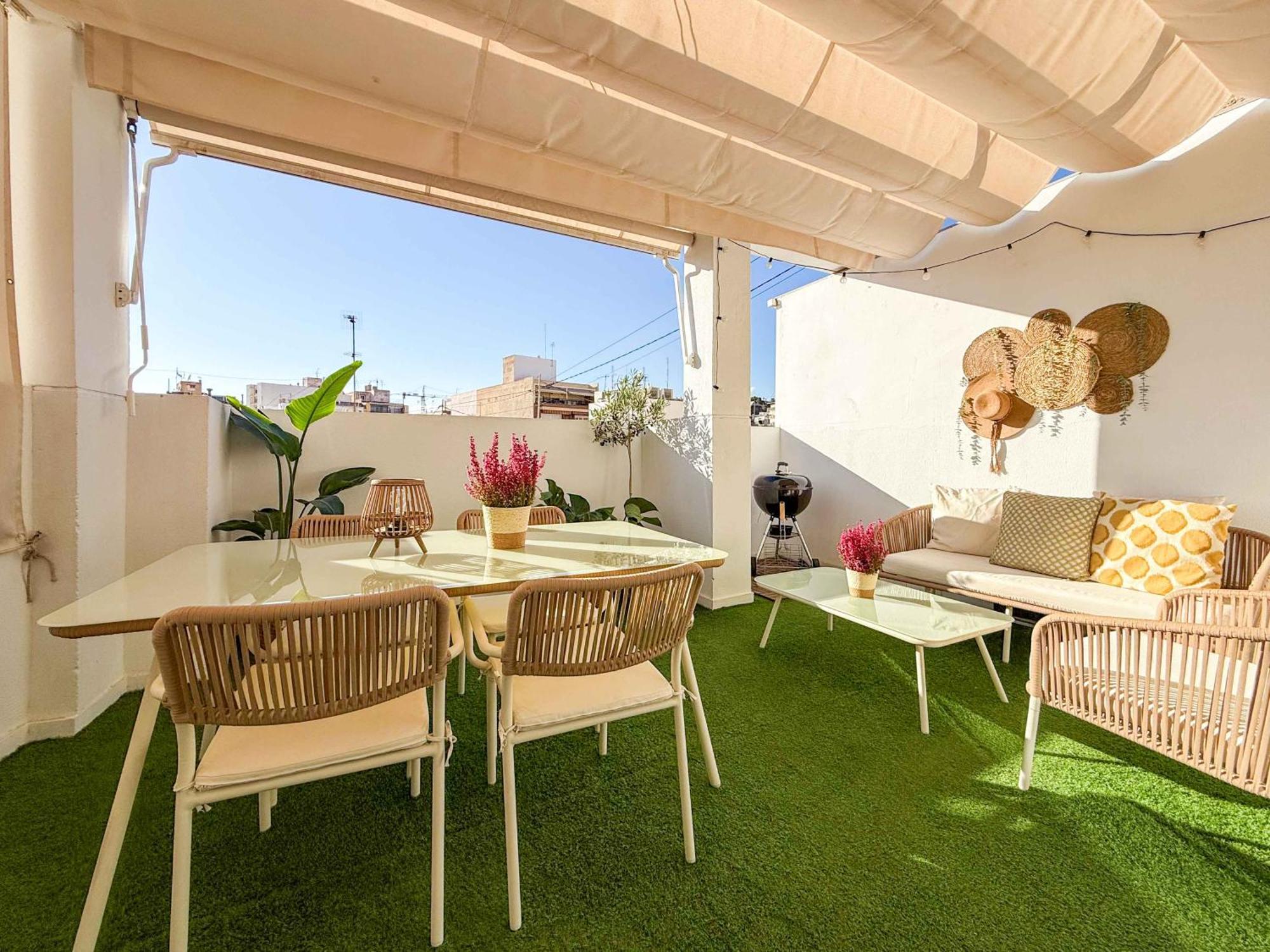 El Atico Del Mercado. Un Lugar Dificil De Olvidar. Alicante Ngoại thất bức ảnh
