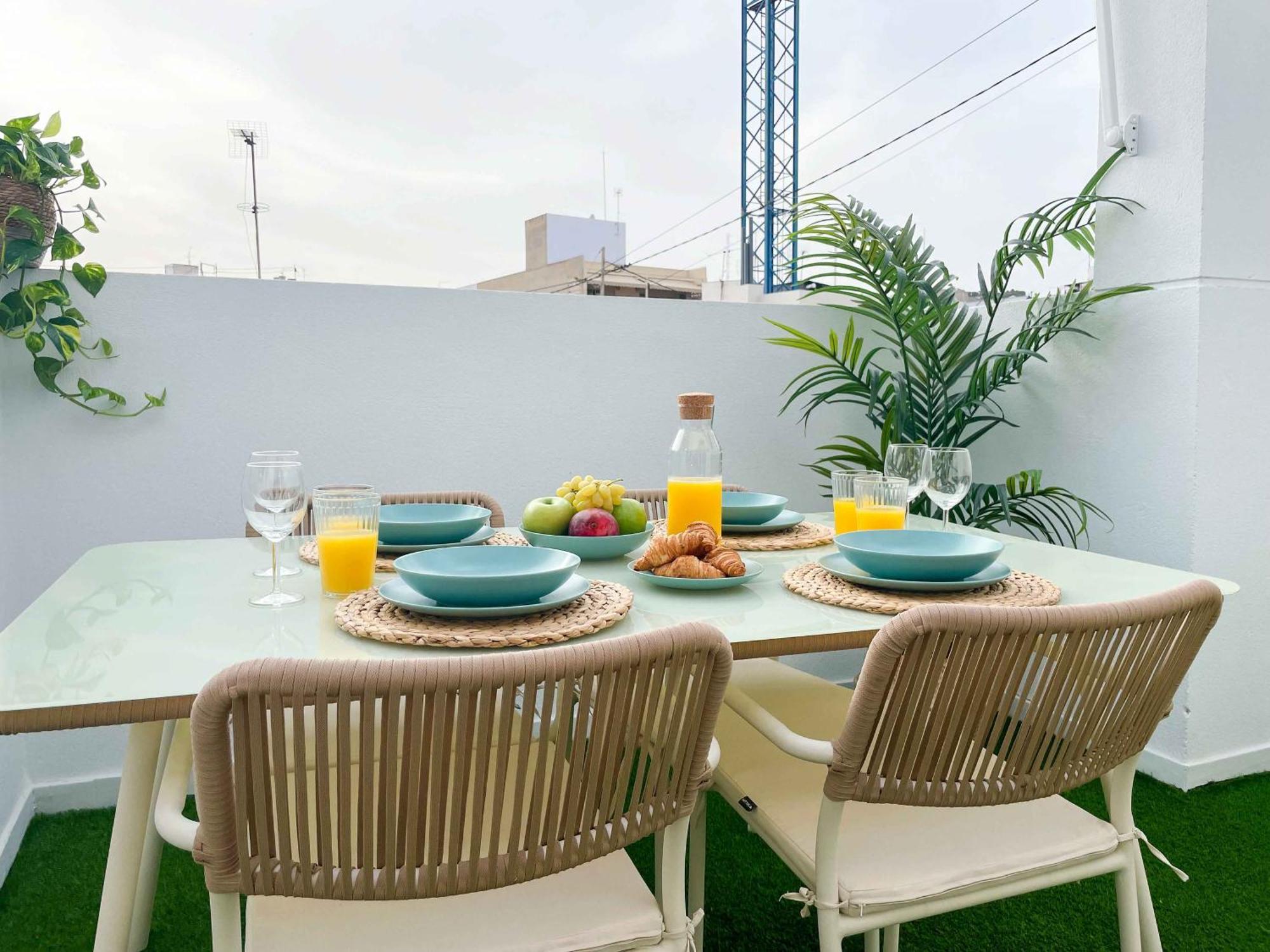El Atico Del Mercado. Un Lugar Dificil De Olvidar. Alicante Ngoại thất bức ảnh